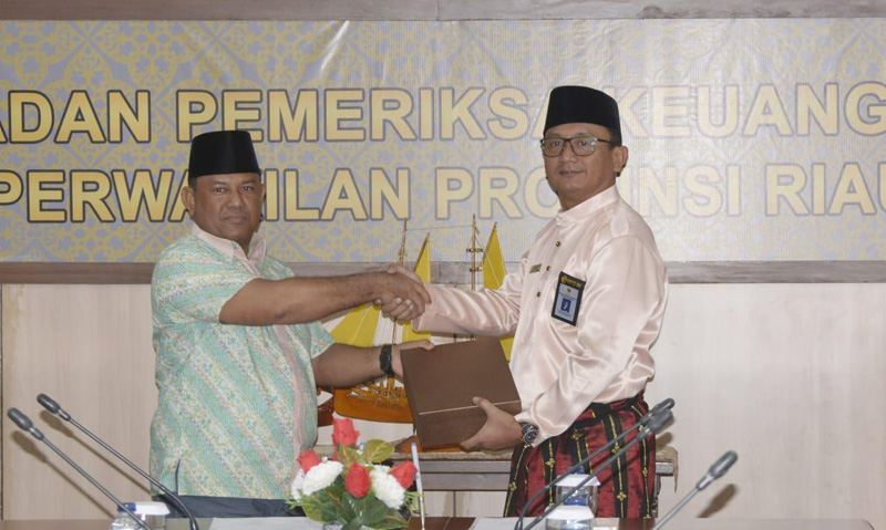  Kampar Serahkan LKPD 2018 ke BPK Perwakilan Riau